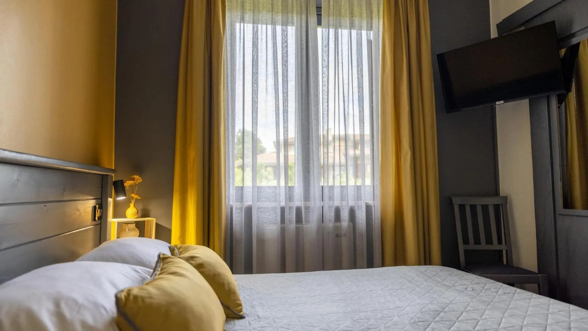 Hotel Florence Manerba del Garda